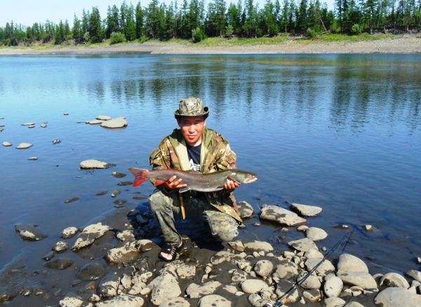 Рыбалка на притоках Лены