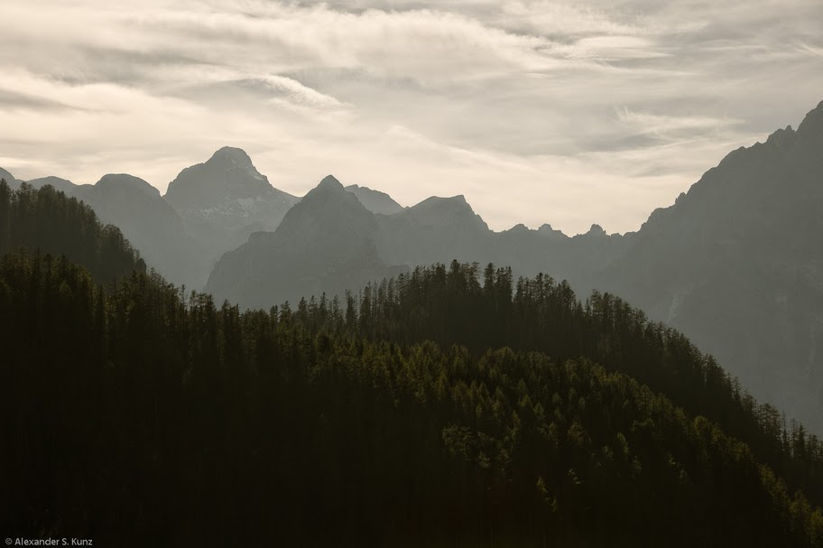 тональная перспектива - зеленые тона