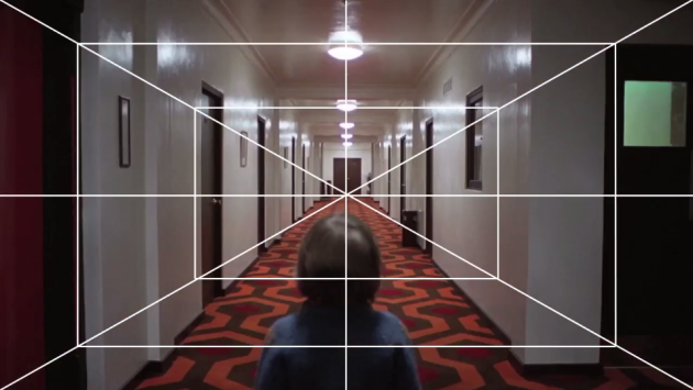 Симметрия Стэнли Кубрика в примерах