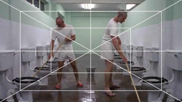 Симметрия Стэнли Кубрика в примерах