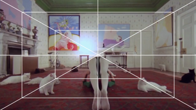 Симметрия Стэнли Кубрика в примерах